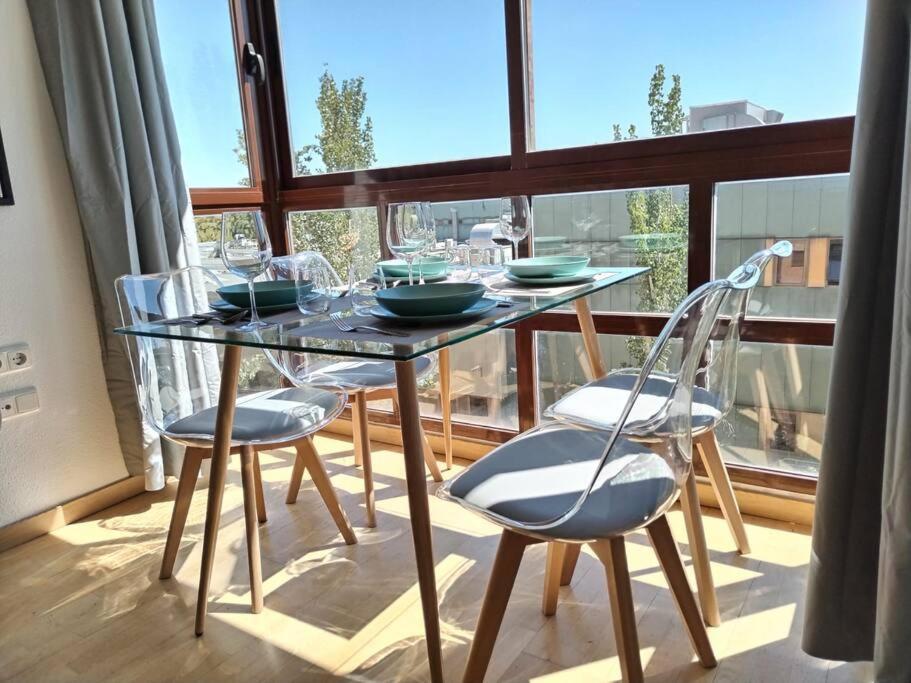 Apartamento Madrid Wanda Aeropuerto Ifema Plenilunio Exterior foto